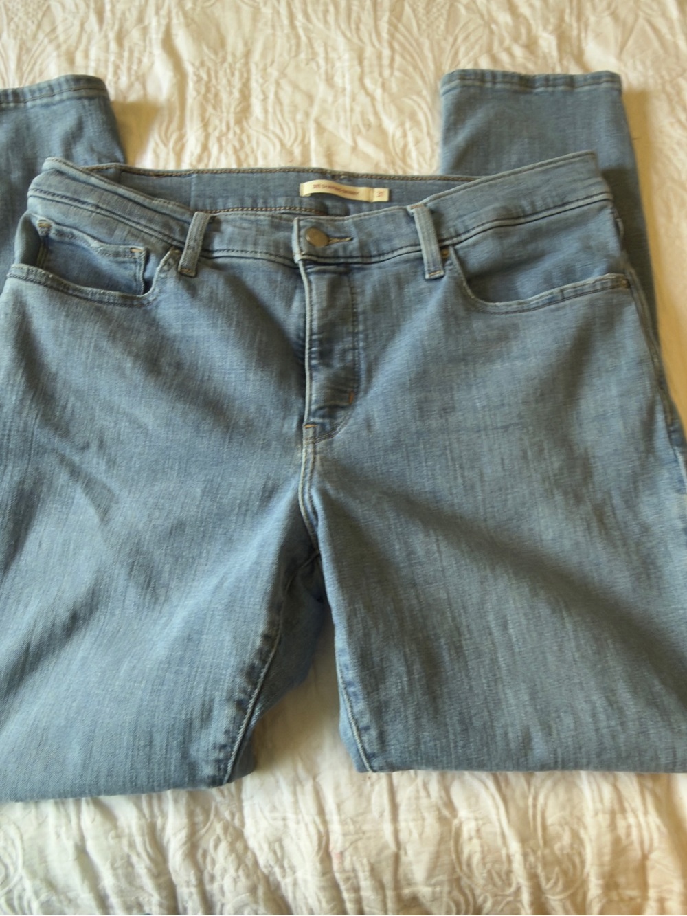 Levi's Cropped Women's Jeans Size 31